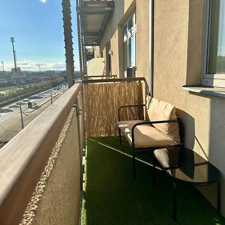 Apartment Ceskomoravska - O2 Arena Πράγα Εξωτερικό φωτογραφία