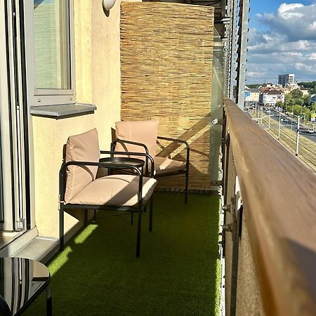 Apartment Ceskomoravska - O2 Arena Πράγα Εξωτερικό φωτογραφία
